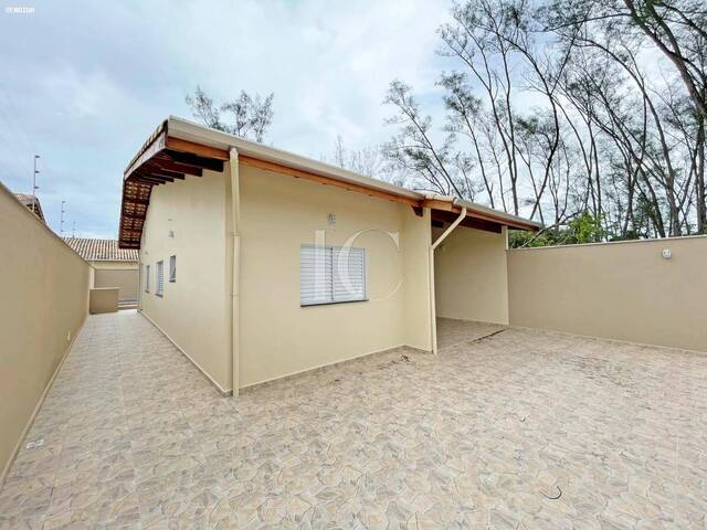 #CS-06 - Casa para Venda em Itanhaém - SP - 3