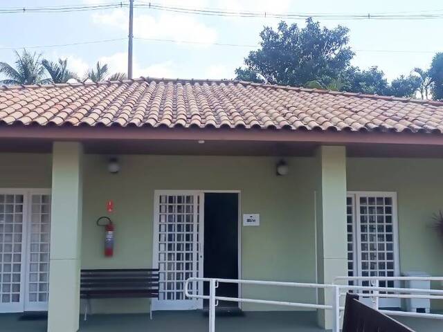  em  - 